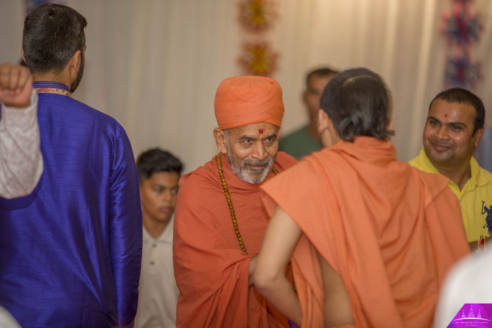 7D2A7201 copy - ©1987-2017 SKS Swaminarayan Temple East London